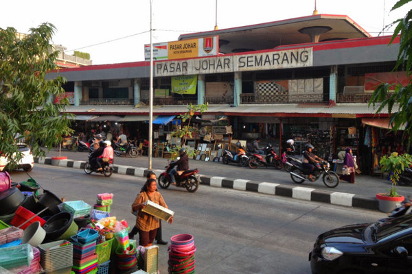 Pasar Johar Kota Semarang. (Foto: ajengpuspitadiovani.blogspot.com)