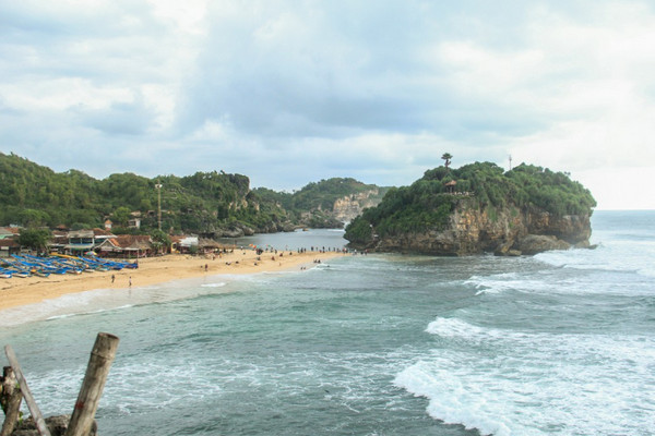 Pantai Drini. (Foto: Pemkab Gunungkidul, DIY)