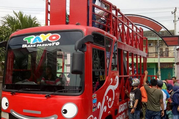 Bus Tayo Taman Pakujoyo Sukoharjo. (Foto: gridoto.com)