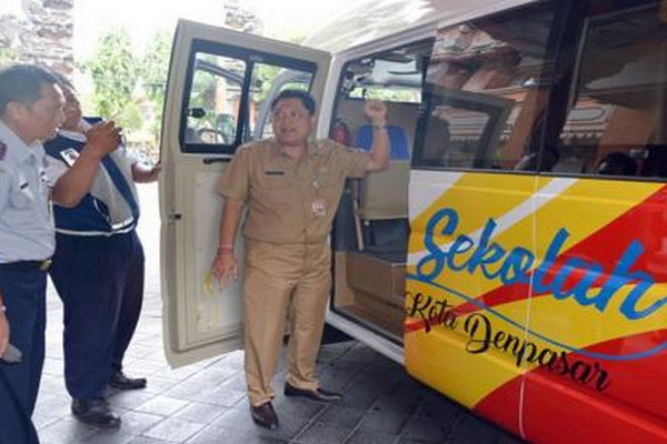 Bus Sekolah Kota Denpasar, Bali. (Foto: Pemkot Denpasar, Bali)