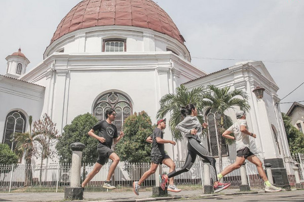  Ilustrasi peserta Semarang 10K melintasi kawasan Kota Lama, Kota Semarang, Jateng. (Foto: Instagram/@semarang10k)