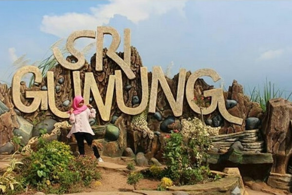 Sri Gunung, salah satu objek wisata di Batang, Jateng. (Foto: Instagram/@dinamalia96)