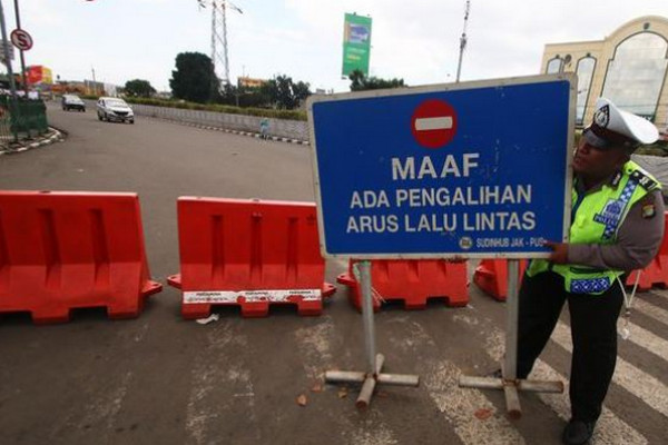 Ilustrasi pengalihan arus lalu lintas. (Foto: Polri)