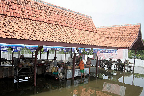 Pasar Muaraanyar di Jalan Brawijaya, Kota Tegal, Jateng. (Foto: SM/W. Hudiyanto)