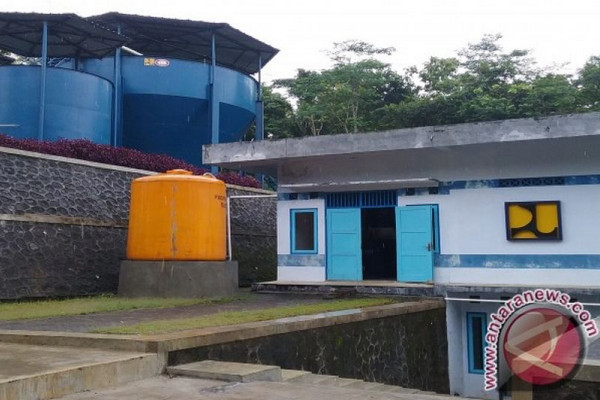 Ilustrasi sarana penyediaan air bersih. (Foto: Antara Foto/Mamiek)