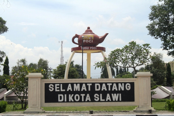 Tugu Poci, Kecamatan Slawi, Kabupaten Tegal, Jateng. (Foto: DPRD Kabupaten Tegal)