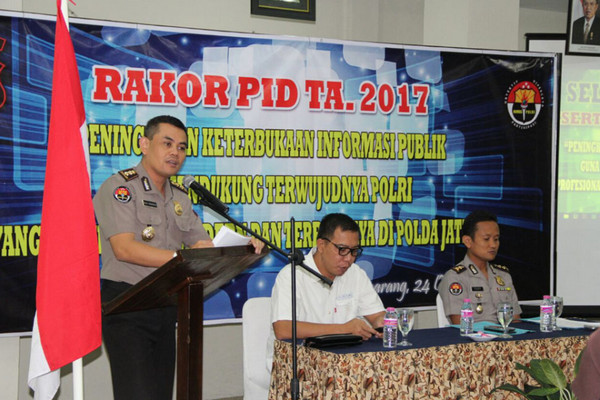 Kepala Bidang Humas Polda Jateng, Kombes Agus Triatmaja (kiri). (Foto: Polda Jateng)