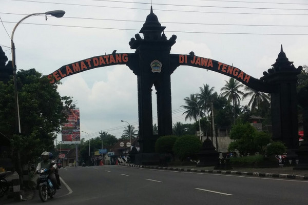 Gerbang perbatasan DIY-Jateng, Jalan Magelang-Yogyakarta. (Foto: Google Maps/Darien Gunadi Safarino)