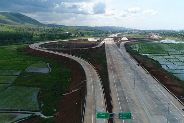Salah satu ruas tol trans Jawa. (Foto: Kementerian PUPR)