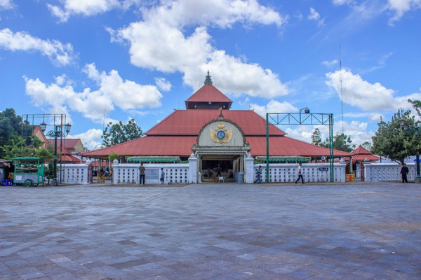 Masjid Gede Kauman di Kota Yogyakarta, DIY. (Foto: Google Maps/Yaminhi)