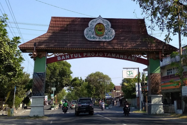 Gapura Selamat Datang di Kabupaten Bantul, DIY. (Foto: Google Maps/Jurito Sudarmo)