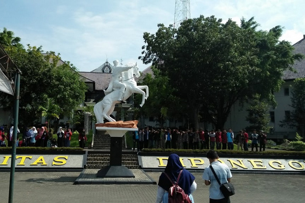 Universitas Diponegoro di Kota Semarang, Jateng. (Foto: Google Maps/Bang Rama)