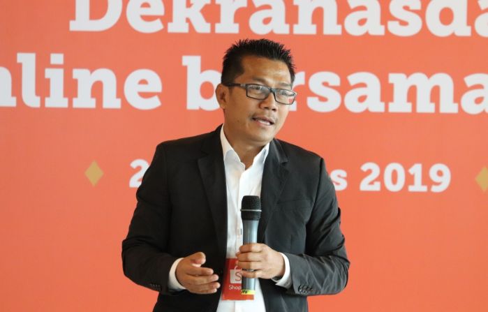 Direktur Jenderal Pembangunan Daerah Tertinggal (Dirjen PDTT), Samsul Widodo, saat memberi arahan di workshop bertajuk Dekranasda Go Online Bersama Shopee di Jakarta, Kamis (29/08)/Foto: Humas Kemendes PDTT.