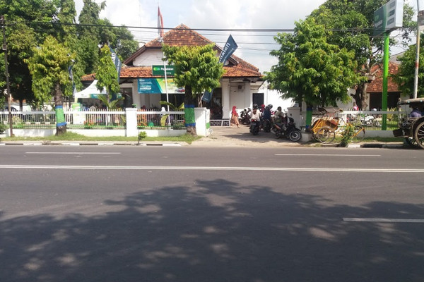 Kantor Pegadaian Rembang, Jateng. (Foto: Google Maps/Agung Rahmoyo)