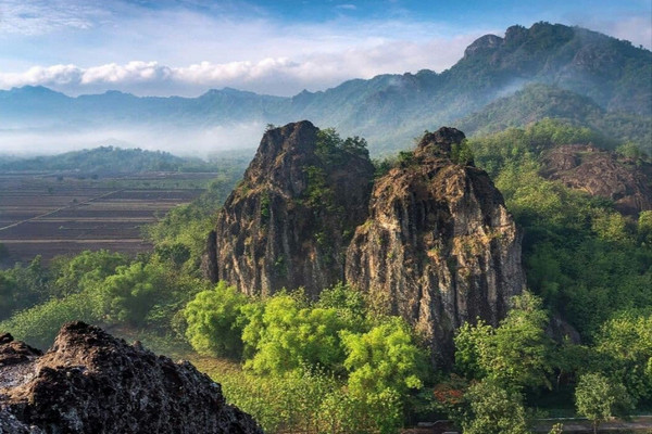 Gunung Sepikul di Desa Tiyaran, Kecamatan Bulu, Kabupaten Sukoharjo, Jateng. (Foto: Google Maps/tejo suryanto)