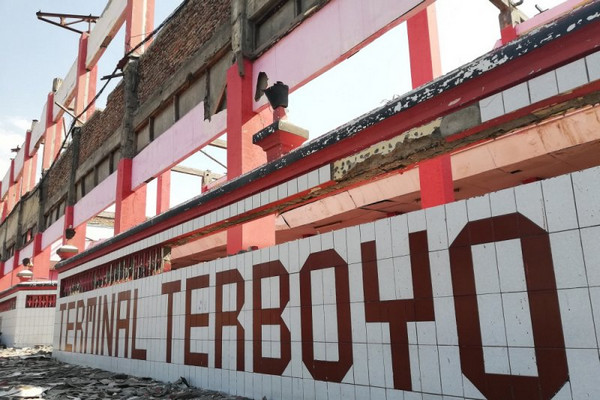 Kondisi selasar Terminal Terboyo, Kota Semarang, Jateng. (Foto: Antara/Zuhdiar Laeis)