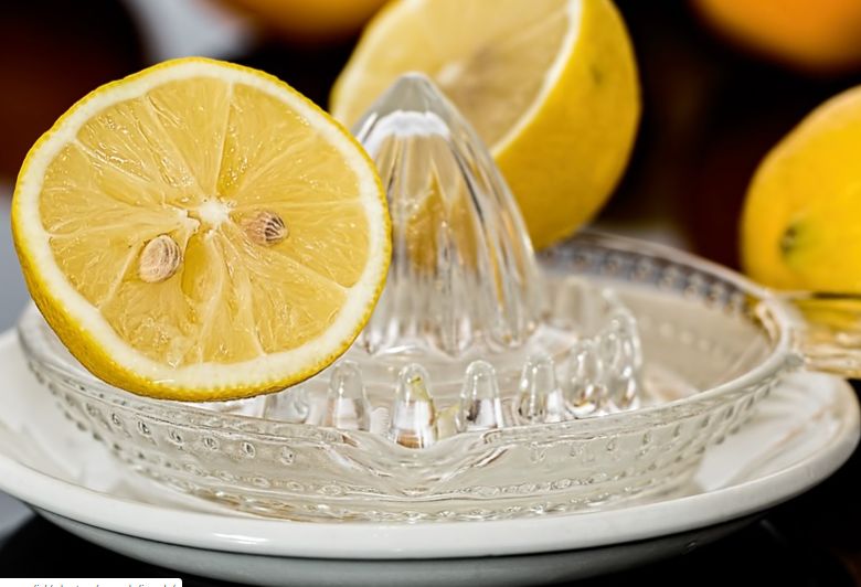 Buah lemon (Pixabay).