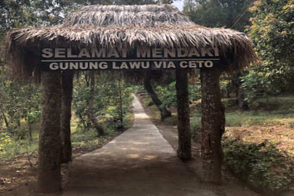 Jalur pendakian Gunung Lawu via Candi Ceto di Kabupaten Karanganyar, Jateng. (Foto: Google Maps/Febriana Wulan Sari)
