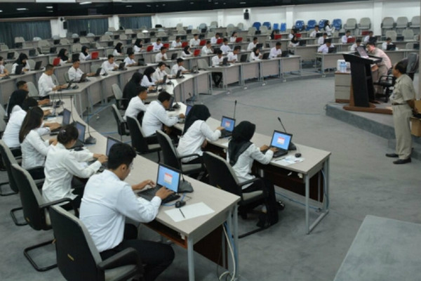 Proses seleksi CPNS. (Foto: Setkab)