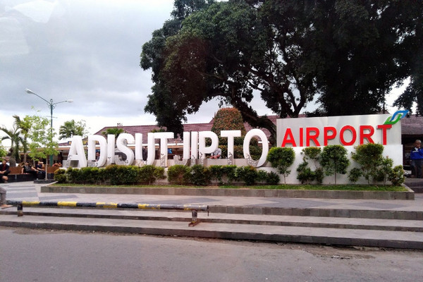 Bandara Adisutjipto di Kabupaten Sleman, DIY. (Foto: Google Maps/Habib Azhar)