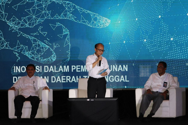 Sekjen Kemendes PDTT, Anwar Sanusi (tengah). (Foto: Dok. Ditjen PDT Kemendes PDTT)