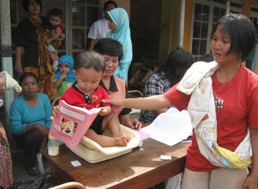 Penyatuan Puskesos dan Posyandu menjadi langkah tepat