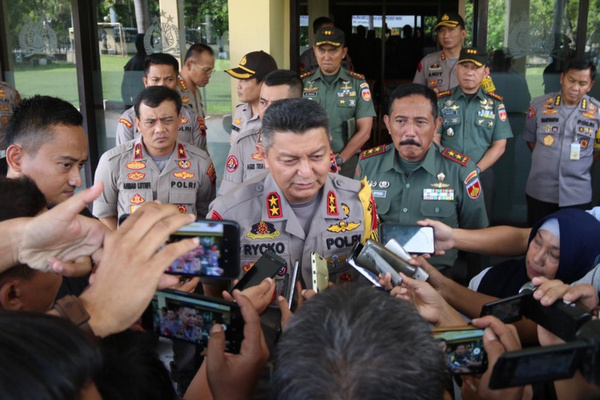 Komjen Condro Kirono kala menjabat Kapolda Jateng. (Foto: Polda Jateng)