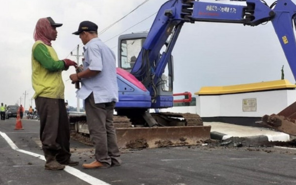 Jalan Lingkar Selatan Pati diperbaiki.(sumber: ANTARA)