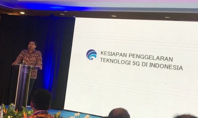 Direktur Jenderal Sumber Daya dan Perangkat Pos dan Informatika (SDPPI) Kementerian Komunikasi dan Informatika (Kominfo), Ismail, dalam "Indonesia 5G Ecosystem Conference 2020" di Jakarta. (ANTARA)