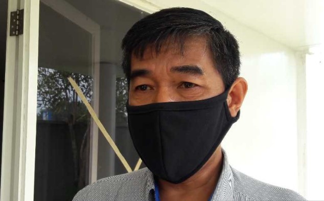 Kepada Dinas Tenaga Kerja dan Transmigrasi kabupaten Temanggung Agus Sarwono. (ANTARA/Heru Suyitno)