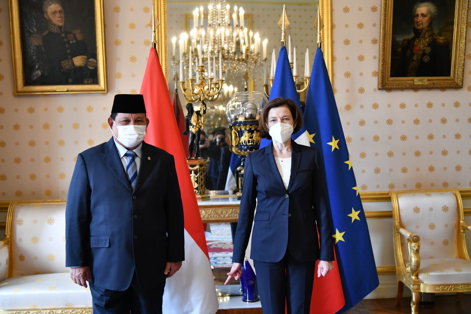 Foto: Menteri Pertahanan RI, Prabowo Subianto dan Menteri Pertahanan Prancis, Florence Parly. Sumber Foto:  Dokumentasi kemlu.go.id