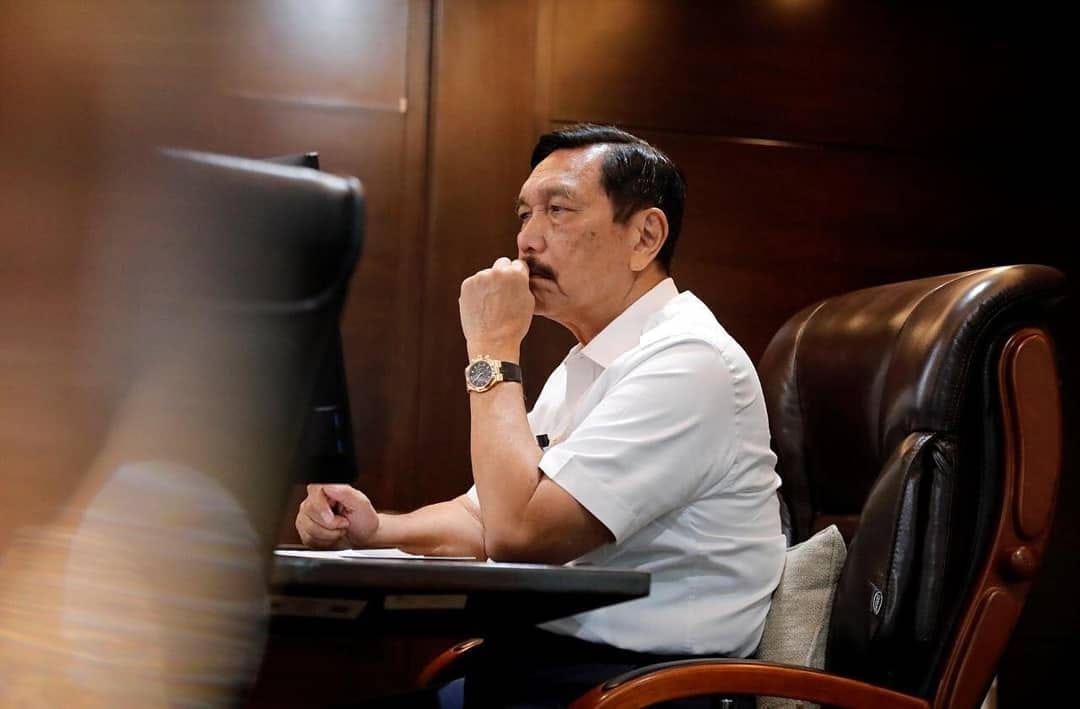 Menter Koordinator Bidang Kemaritiman dan Investasi, Luhut Binsar Pandjaitan. (Foto: Instagram @luhut.pandjaitan)