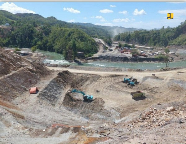 Bendungan Way Apu, di Kabupaten Buru, Maluku. Dokumentasi: twitter @pupr.go.id