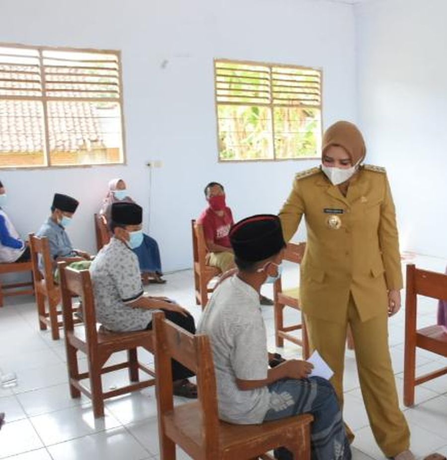 Vaksinasi Pelajar Kabupaten Pekalongan. Foto: pekalongankab.go.id