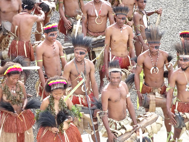 Ilustrasi masyarakat Papua. Foto: Pixabay.com