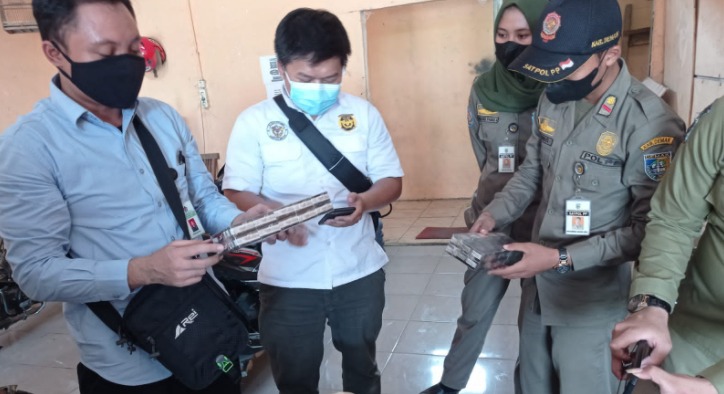 Rokok ilegal disita petugas Bea Cukai dan Satpol PP di Kabupaten Demak (Foto: Laman demakkab.go.id)