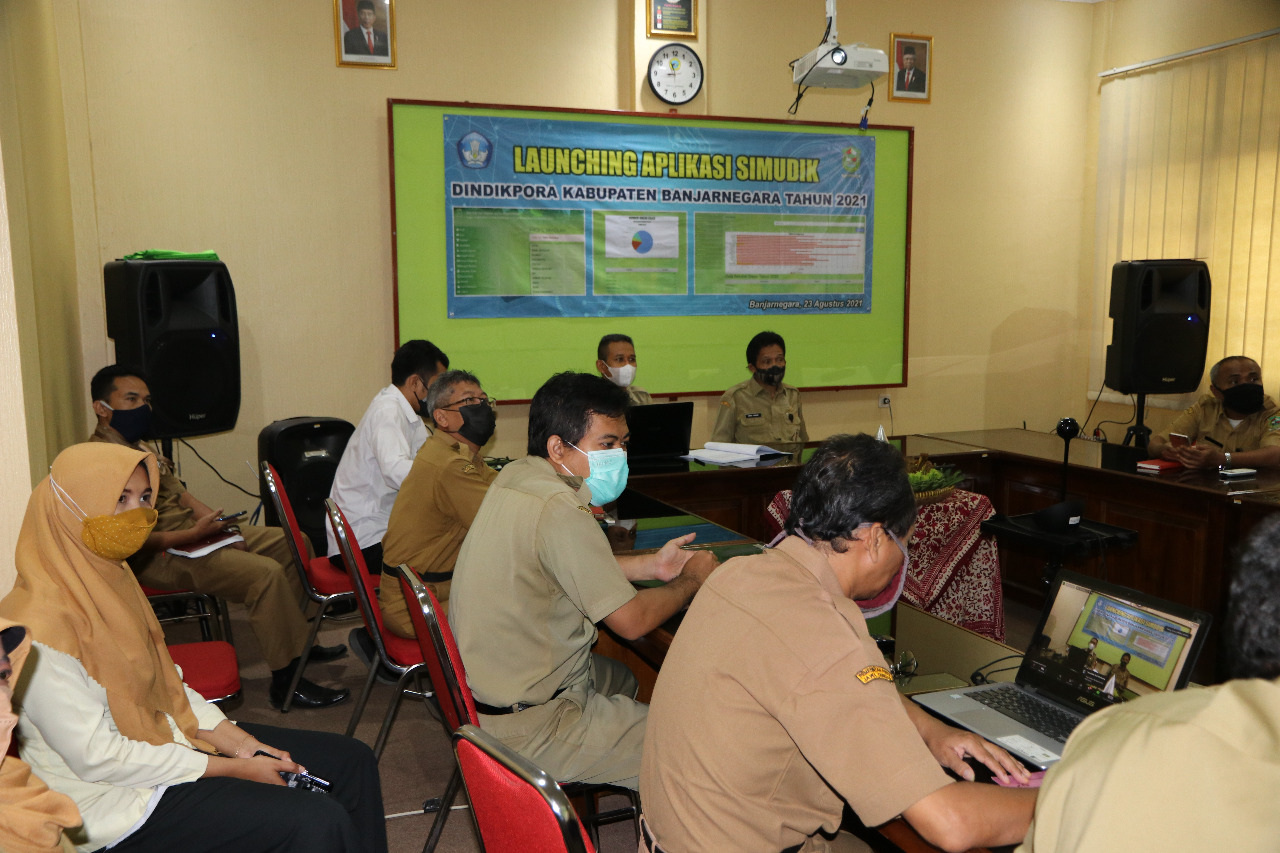 Peluncuran Aplikasi SIMUDIK Kabupaten Banjarnegara. Foto: banjarnegaarakab.go.id