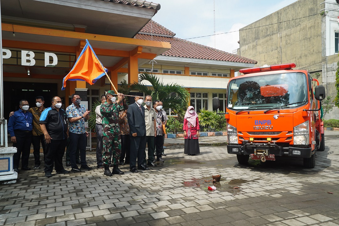 Acara seremonial pelepasan bantuan air bersih BPBD Boyolali. Foto: boyolalikab.go.id