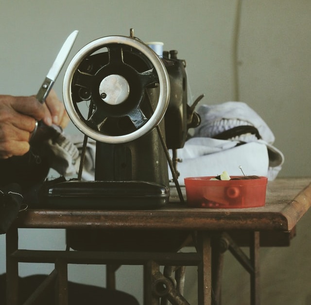 Ilustrasi menjahit. Foto: unsplash.com