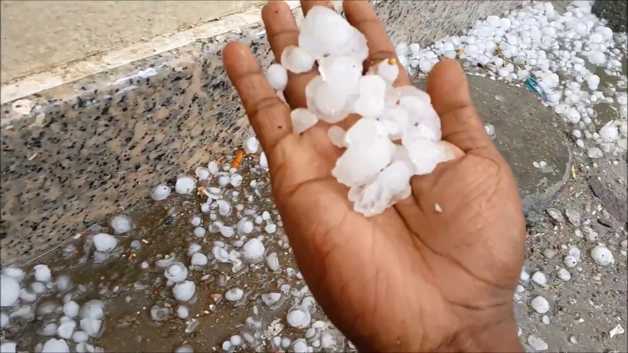 Ilustrasi hujan es. Foto: youtube.com