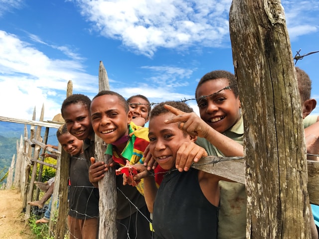 Anak-anak papua. Foto: unsplash.com