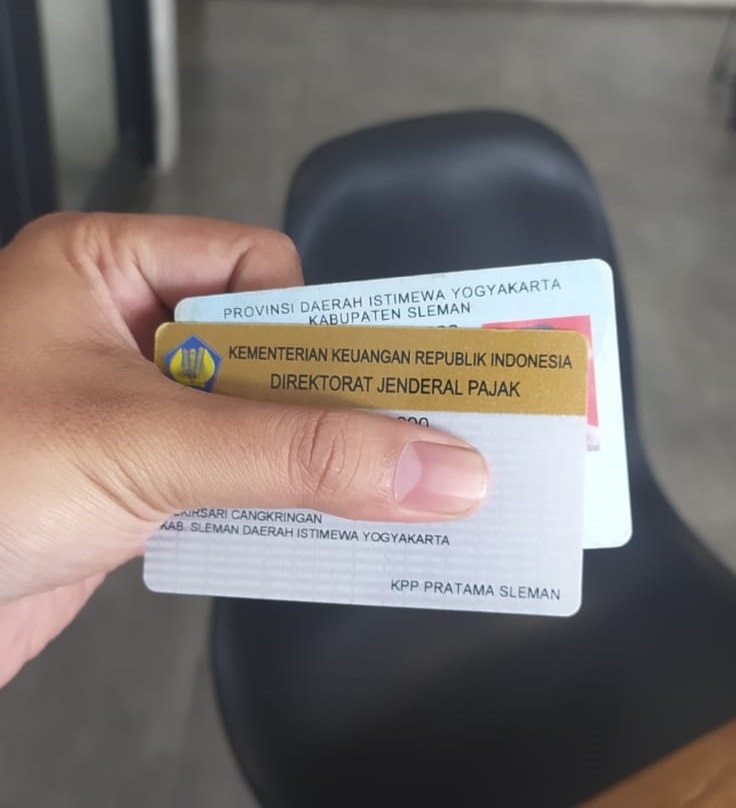 Ilustrasi NPWP dan KTP. Foto: posjateng.id/aziz
