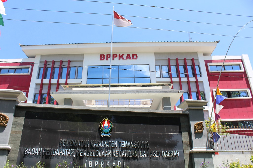Gedung Badan Pengelola Keuangan, Pendapatan dan Aset Daerah (BPKPAD) Kabupaten Temanggung. Foto: temanggungkab.go.id