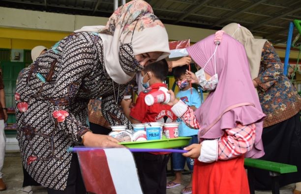 Bunda PAUD Banyumas, Erna Husein. Foto: banyumaskab.go.id