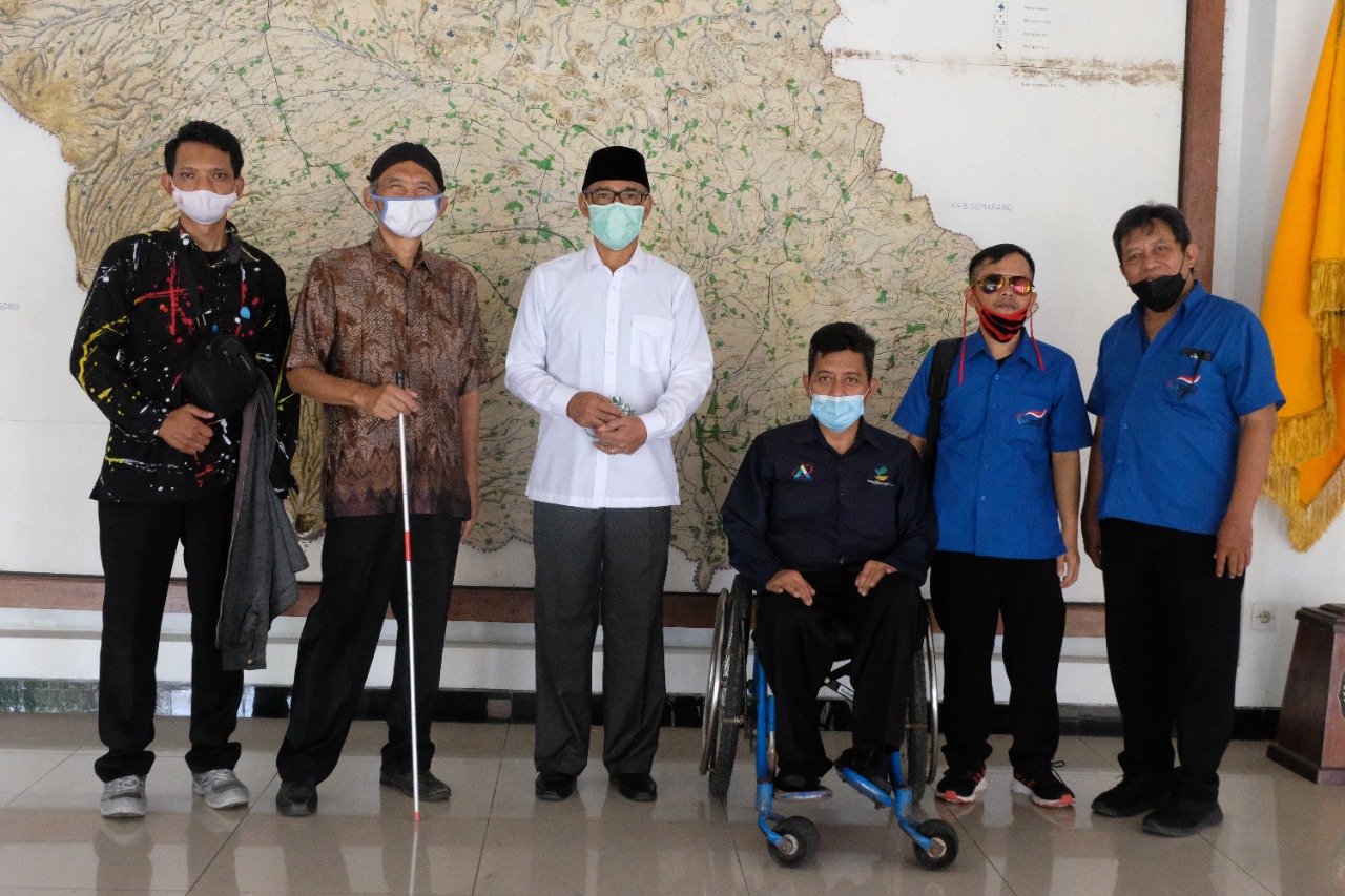 Bupati Temanggung, HM Al Khadziq saat bersama perwakilam NCPI Temanggung. Foto: Diskominfo Jateng