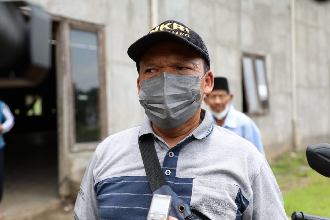 M. Solikin, salah satu warga Desa Kandangan, Kabupaten Semarang yang terdampak pembangunan tol. Foto: jatengprov.go.id