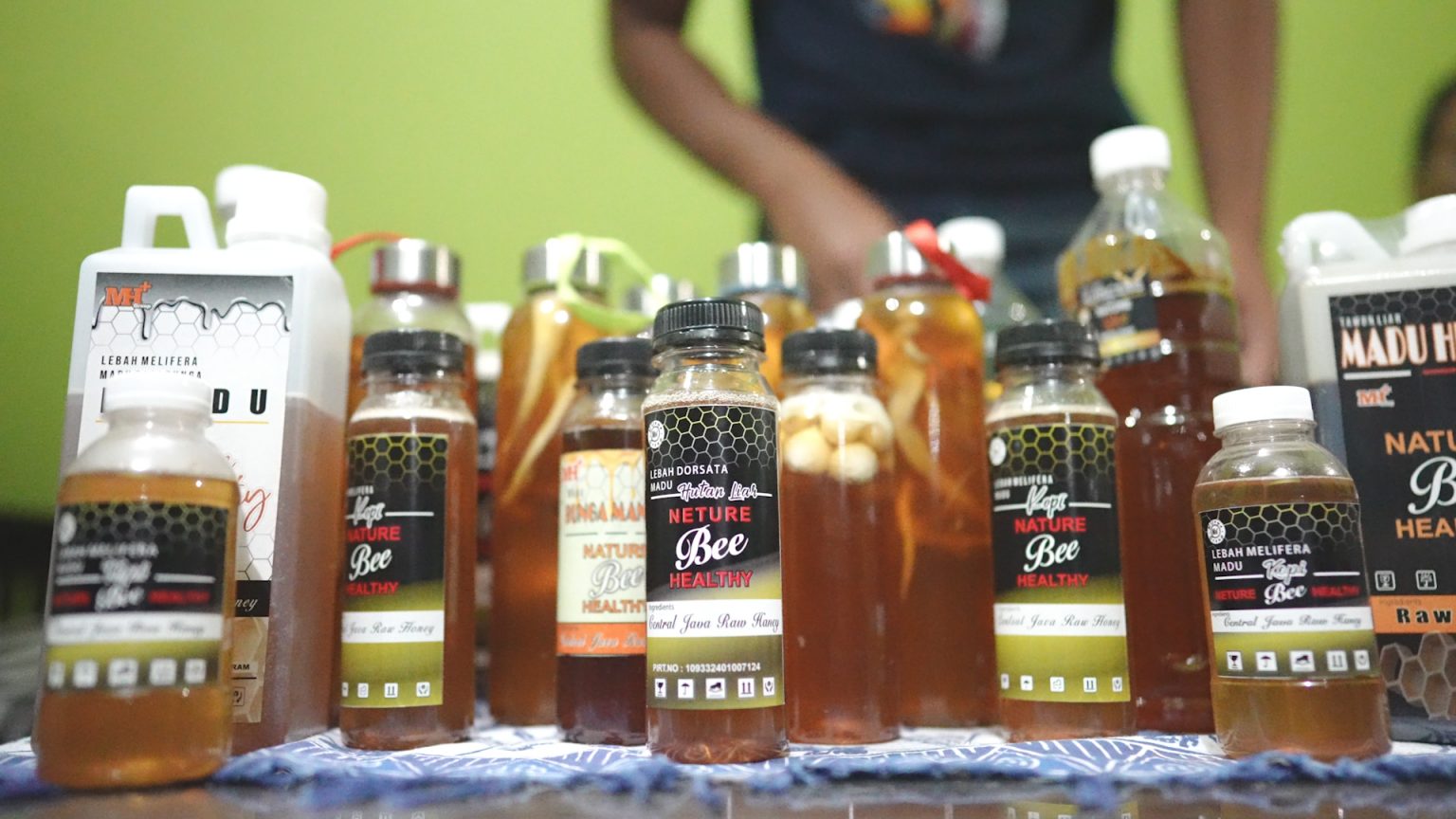 Produk Wijaya Madu Borobudur yang akan diekspor ke Swiss dan Belanda. Foto: jatengprov.go.id