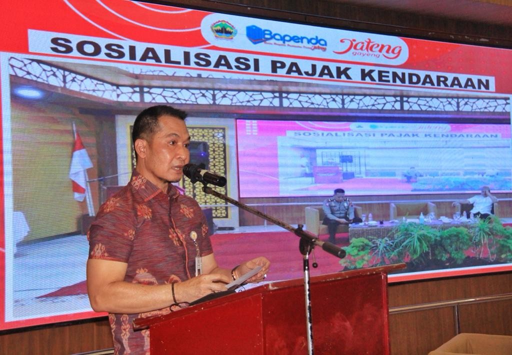 Bupati Kudus, Hartopo, dalam acara Sosialisasi Pajak Kendaraan. Foto: kudusnews.com