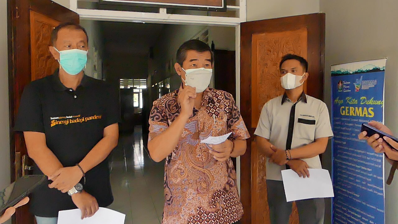 Kepala Dinas Perindustrian dan Tenaga Kerja (Dinperinaker) Kabupaten Temanggung, Agus Sarwono. Sumber foto: temanggungkab.go.id