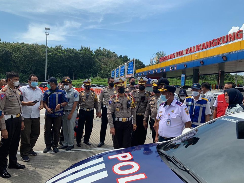 Dishub Jawa Tengah siapkan rekayasa lalu lintas arus balik mudik di Tol Kalikangkung. Sumber foto: Instagram @perhubunganjtg